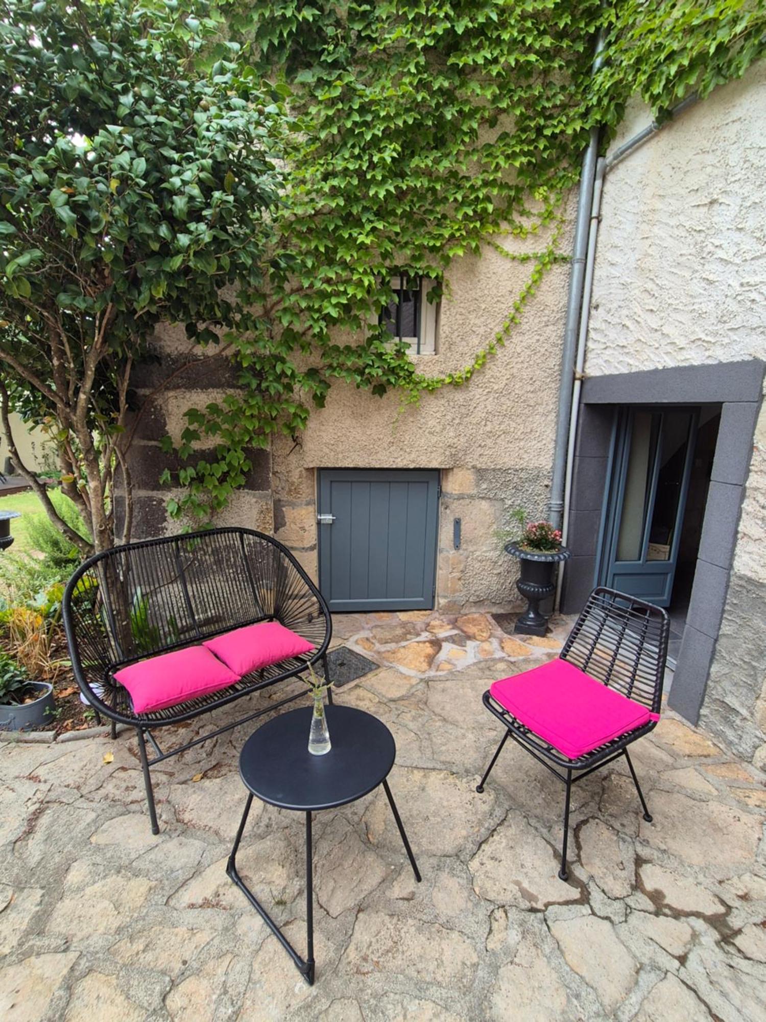 Cote Tour Bed and Breakfast Orcet Exteriör bild