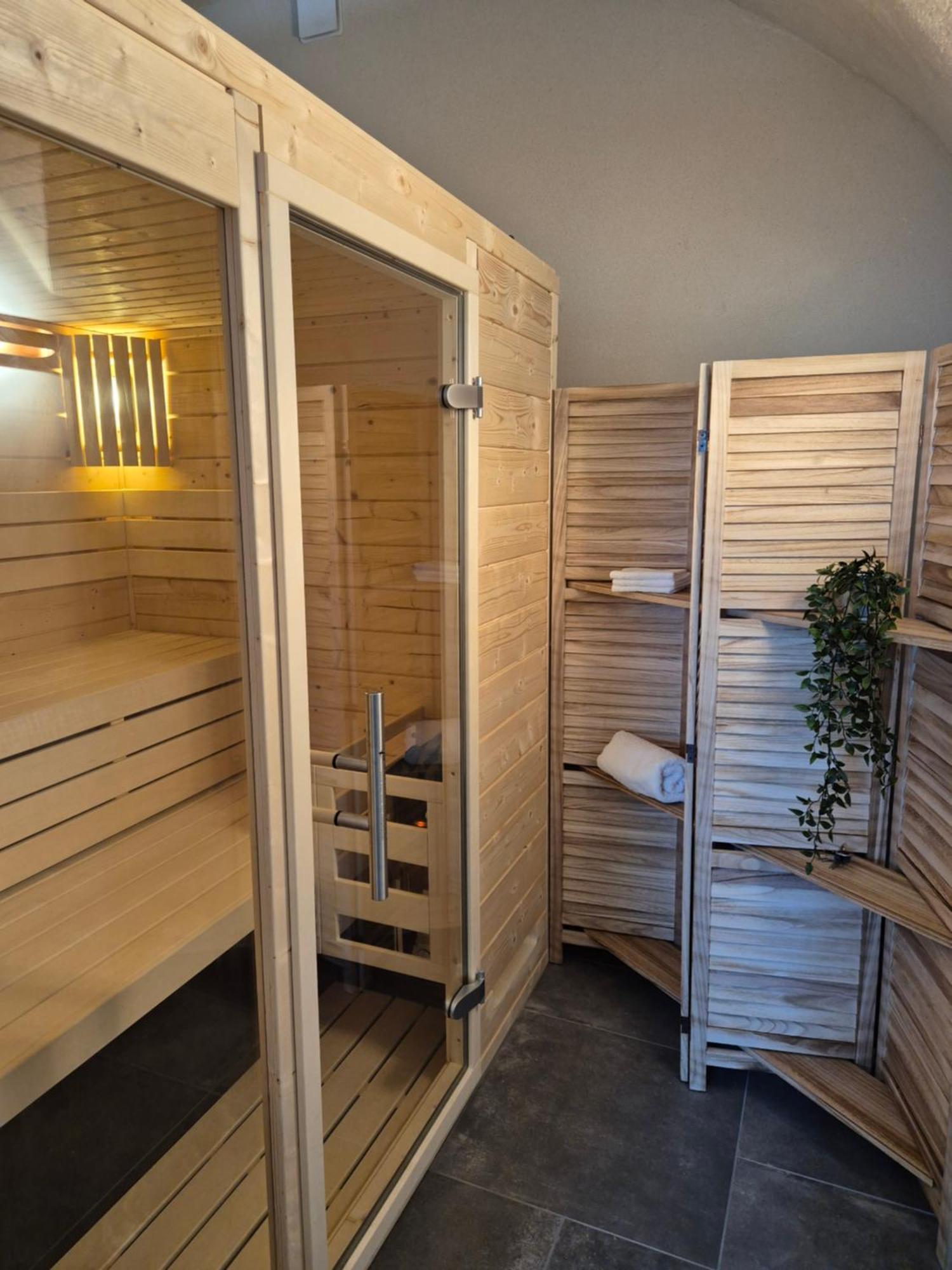 Cote Tour Bed and Breakfast Orcet Exteriör bild