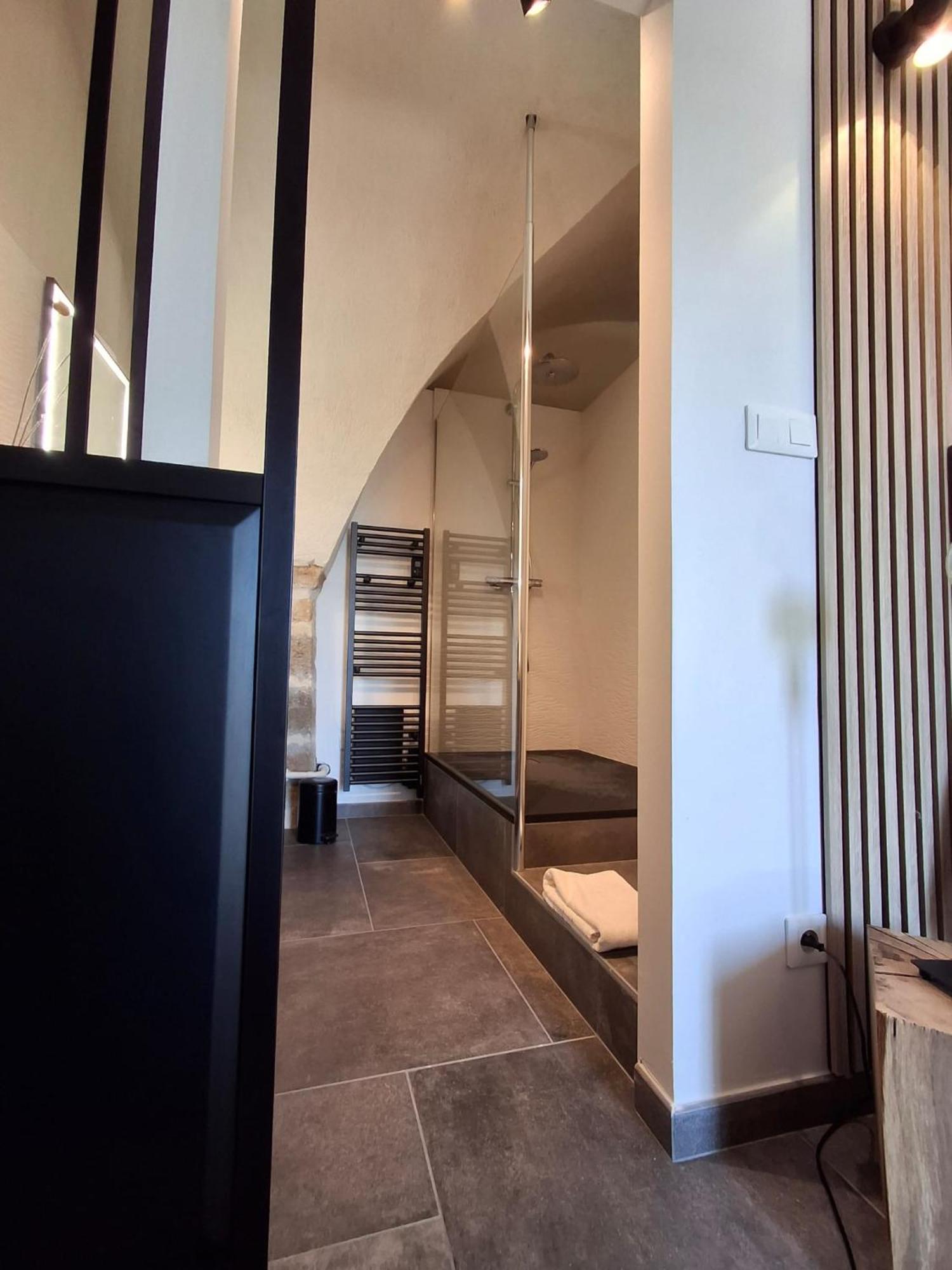 Cote Tour Bed and Breakfast Orcet Exteriör bild